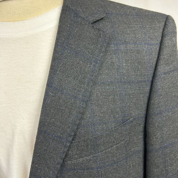 HUGO BOSS Gray Windowpane Plaid Wool Sport Coat Blazer-2 Button-Dual Vent-Sz 38R - Picture 2 of 14